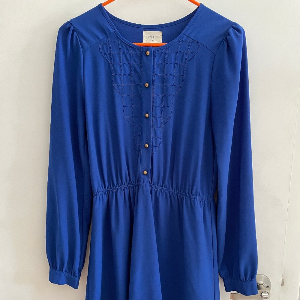 Dress Blue Long Sleeved Midi Small